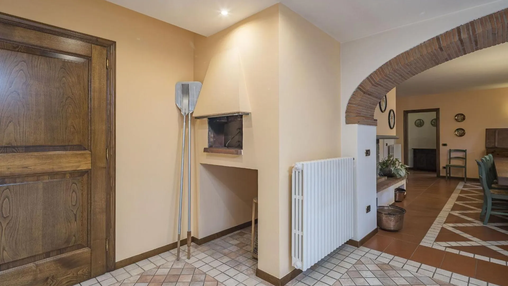 Villa Alessia, Pool Wellness And Nature Massa E Cozzile 0*,