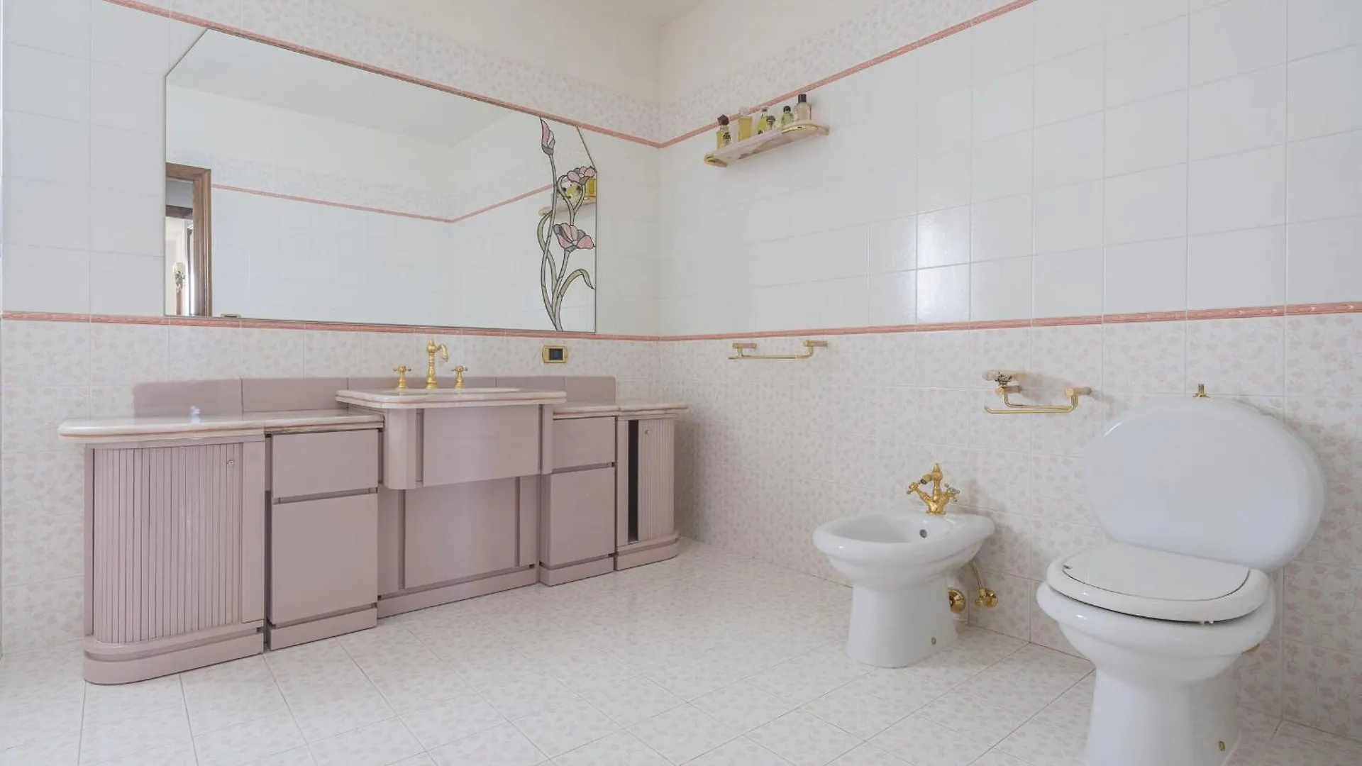Villa Alessia, Pool Wellness And Nature Massa E Cozzile 0*,  Italy